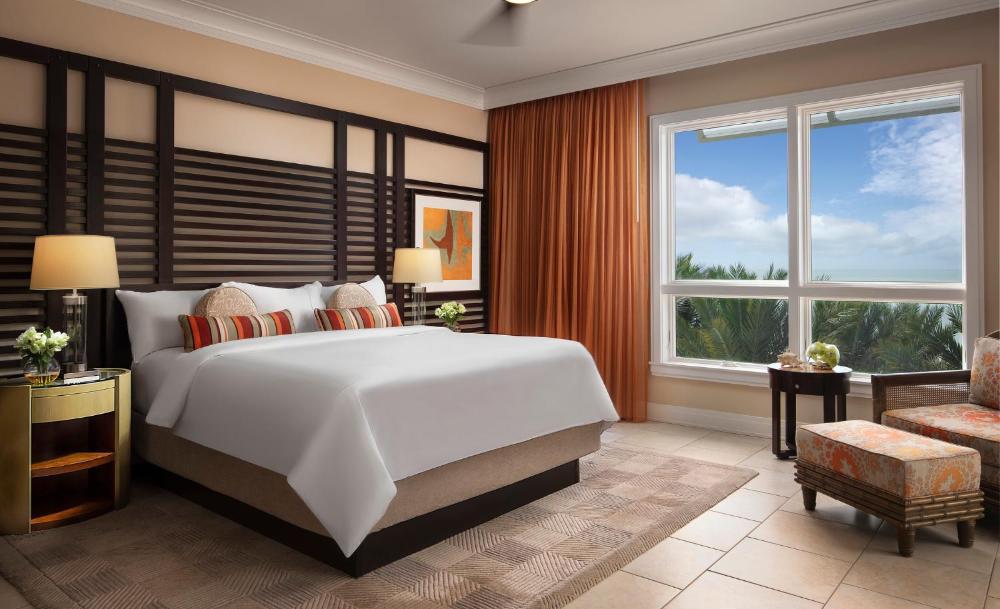 Three-Bedroom Residence with Gulf View interior